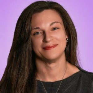 Kirsten Young Headshot